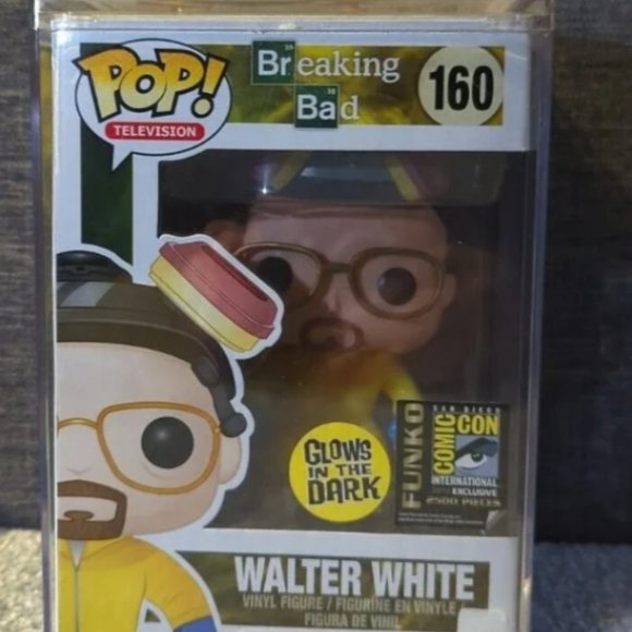 Funko Pop Breaking Bad SDCC Walter White Glow In The Dark Rare #160 - Picture 2 of 6